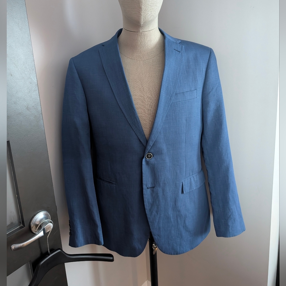 SOLD// Kenneth Cole Modern Blue Sport Coat